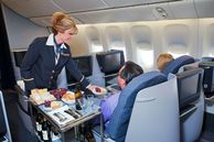 United Airlines: Business Class Service