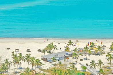 Beachbar beim Treasure Cay Resort***