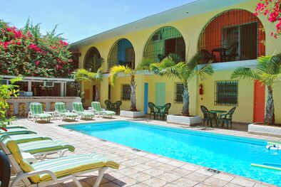 Hotel Nassau & Paradise Island El Greco Exterior
