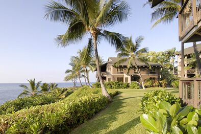 Hotel Big Island Outrigger Kanaloa at Kona Exterior