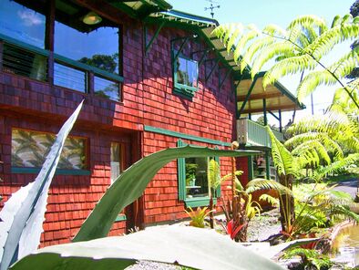 Hotel Big Island Chalet Kilauea Exterior
