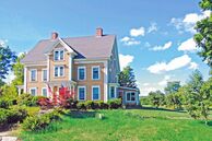 Highland Lake Inn