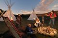 Lagerfeuer in dem Blackfoot Crossing Historical Park
