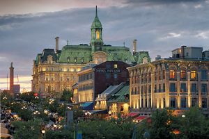 Städtereisen Kanada: Jacques Cartier City Hall Montreal