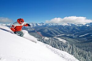Ski fahren mit Ausblick