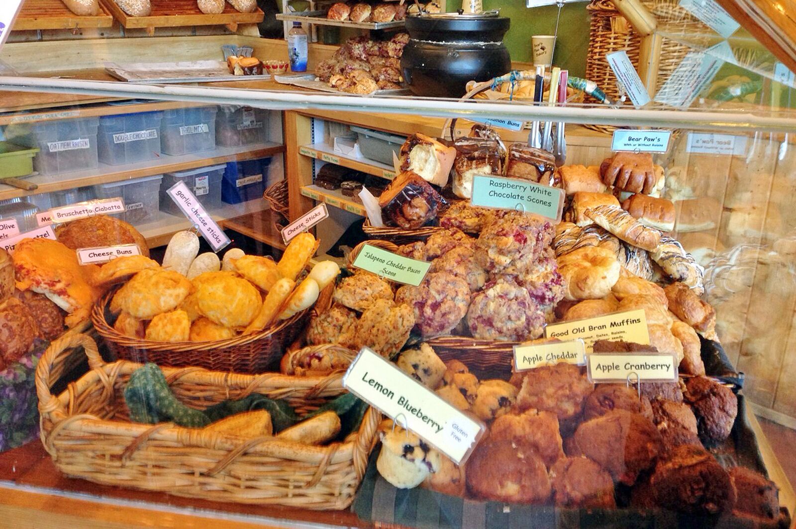Bear's Paw Bakery in Jasper