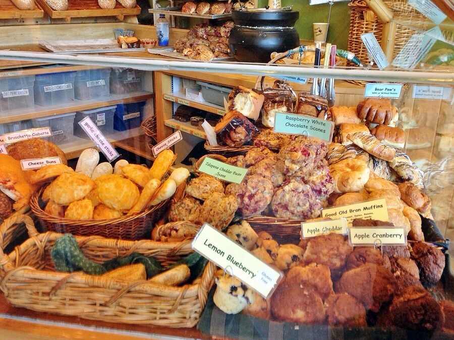 Bear's Paw Bakery in Jasper
