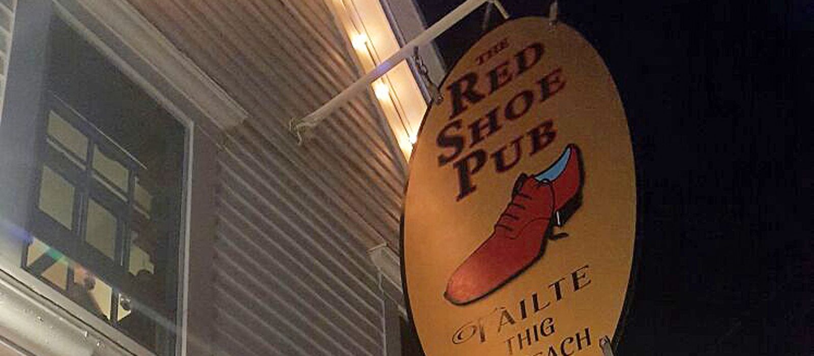 Red Shoe Pub in Mabou