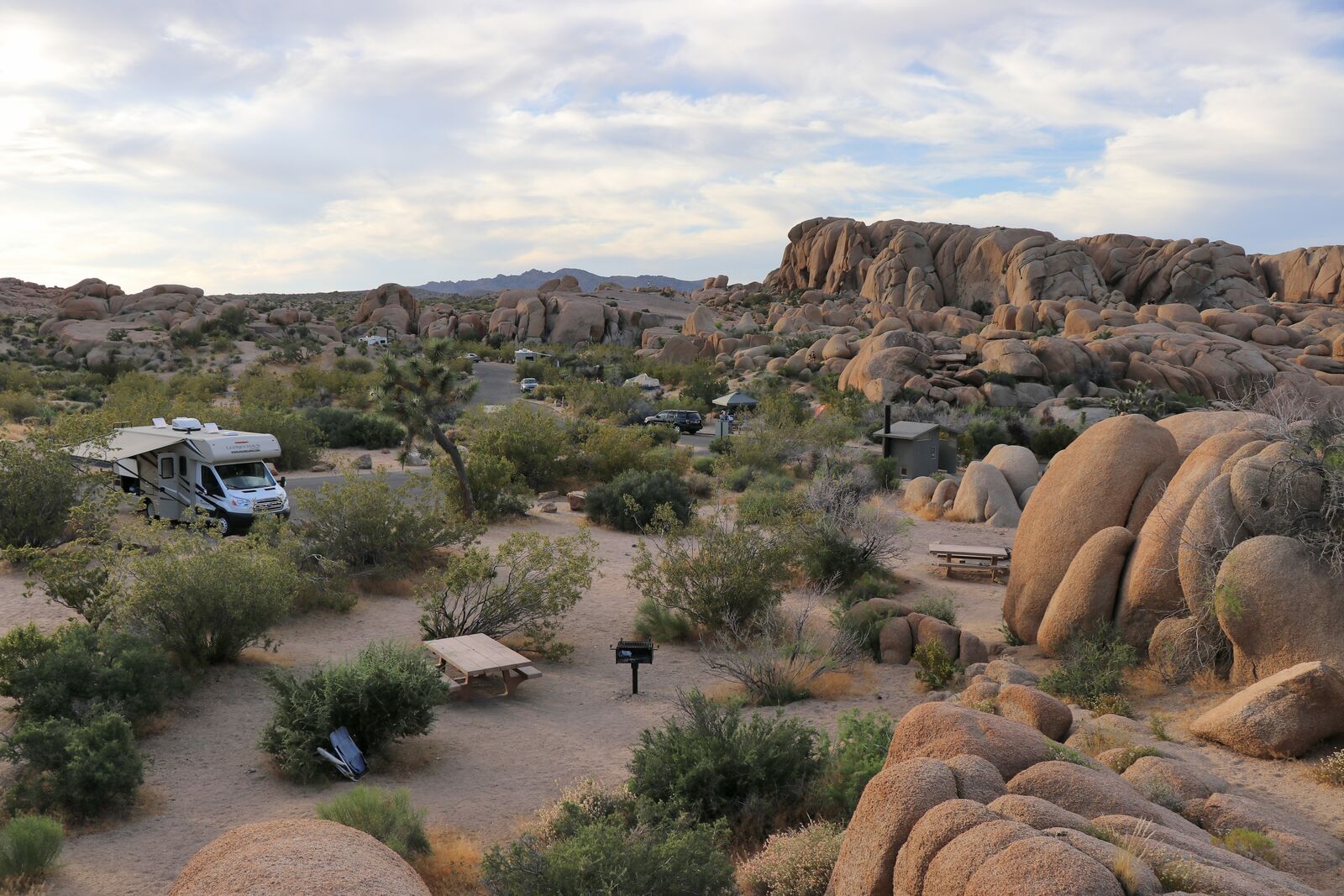Der Jumbo Rocks Campingplatz im Joshua Tree Nationalpark