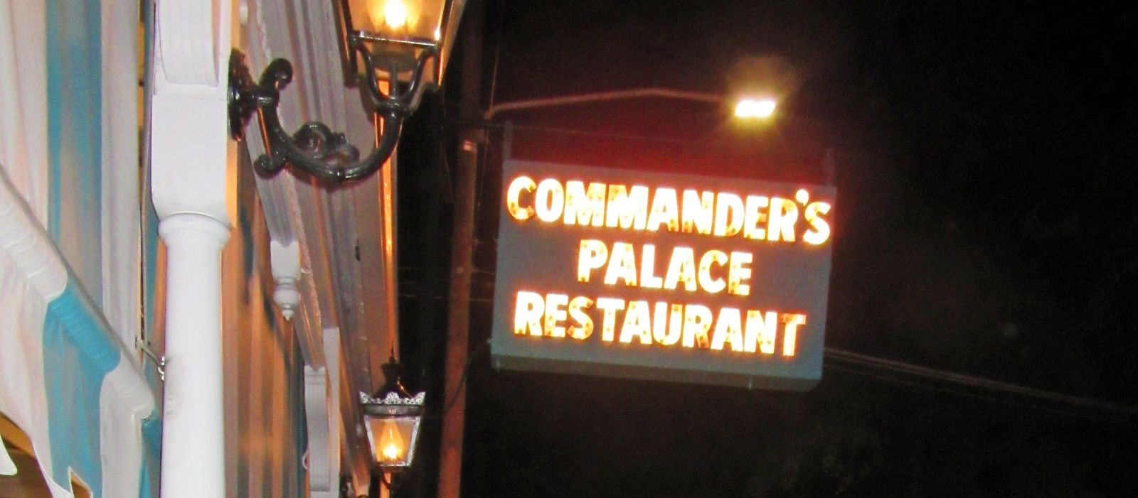 Südstaaten-Dinner im Commander's Palace Restaurant