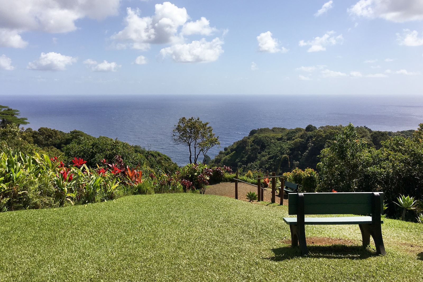 Die Aussicht auf den Atlantik vom Garden of Eden auf Maui