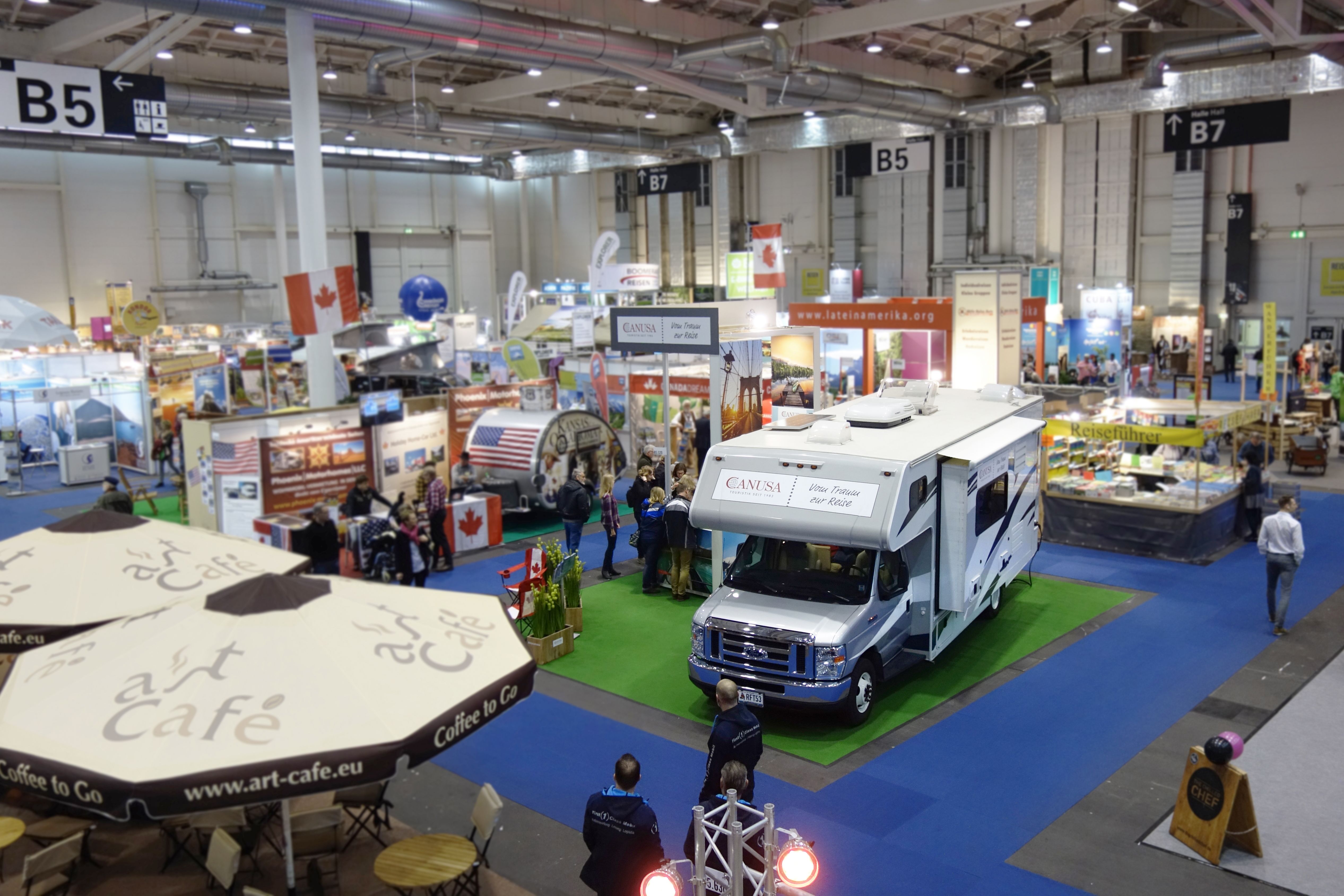 Impressionen vom CANUSA Messestand auf der Reisen Hamburg 2019