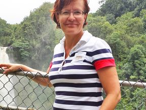 Irene Freimann bei den Akaka Falls auf Big Island