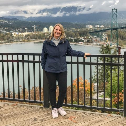 CANUSA-Mitarbeiterin Bettina Denckert genießt ihre Zeit in Vancouver, British Columbia
