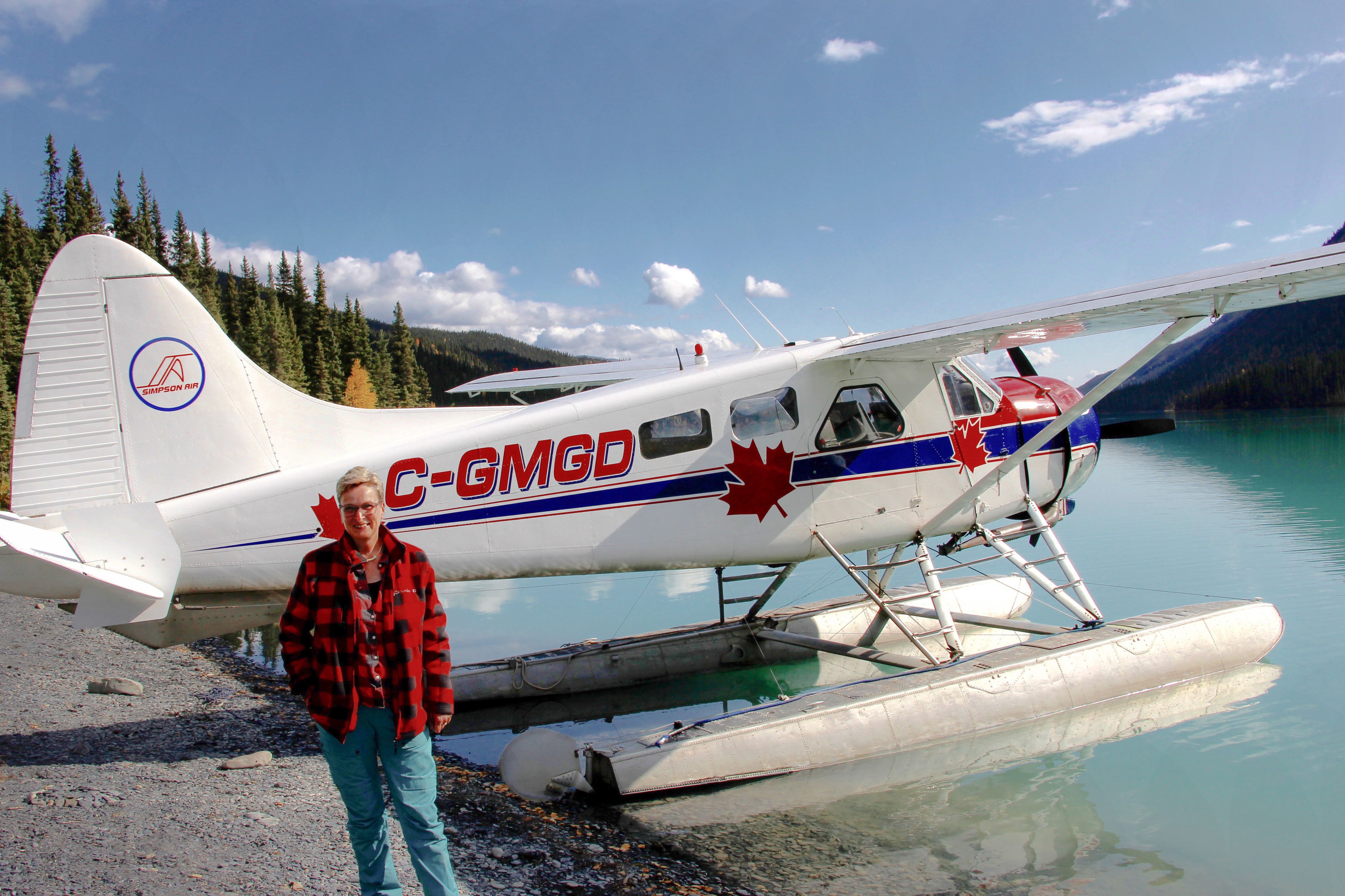 CANUSA Mitarbeiterin Dagmar Sievers im Nahanni National Park in den Northwest Territories