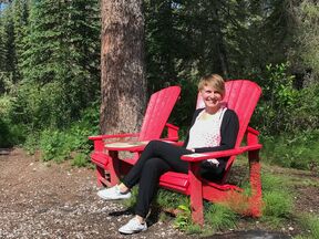 CANUSA Mitarbeiterin Lena Weigert im Jasper-Nationalpark in Alberta