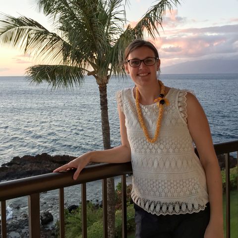 Rebecca auf Maui