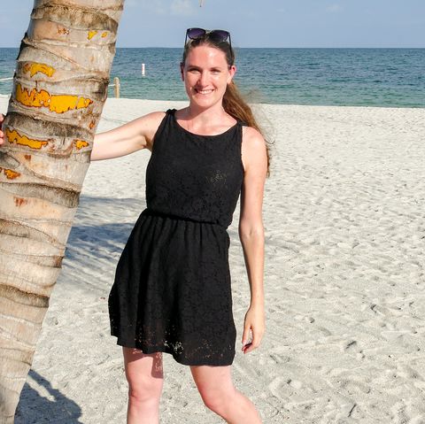 Mitarbeiterin Bianca am Strand von Belize
