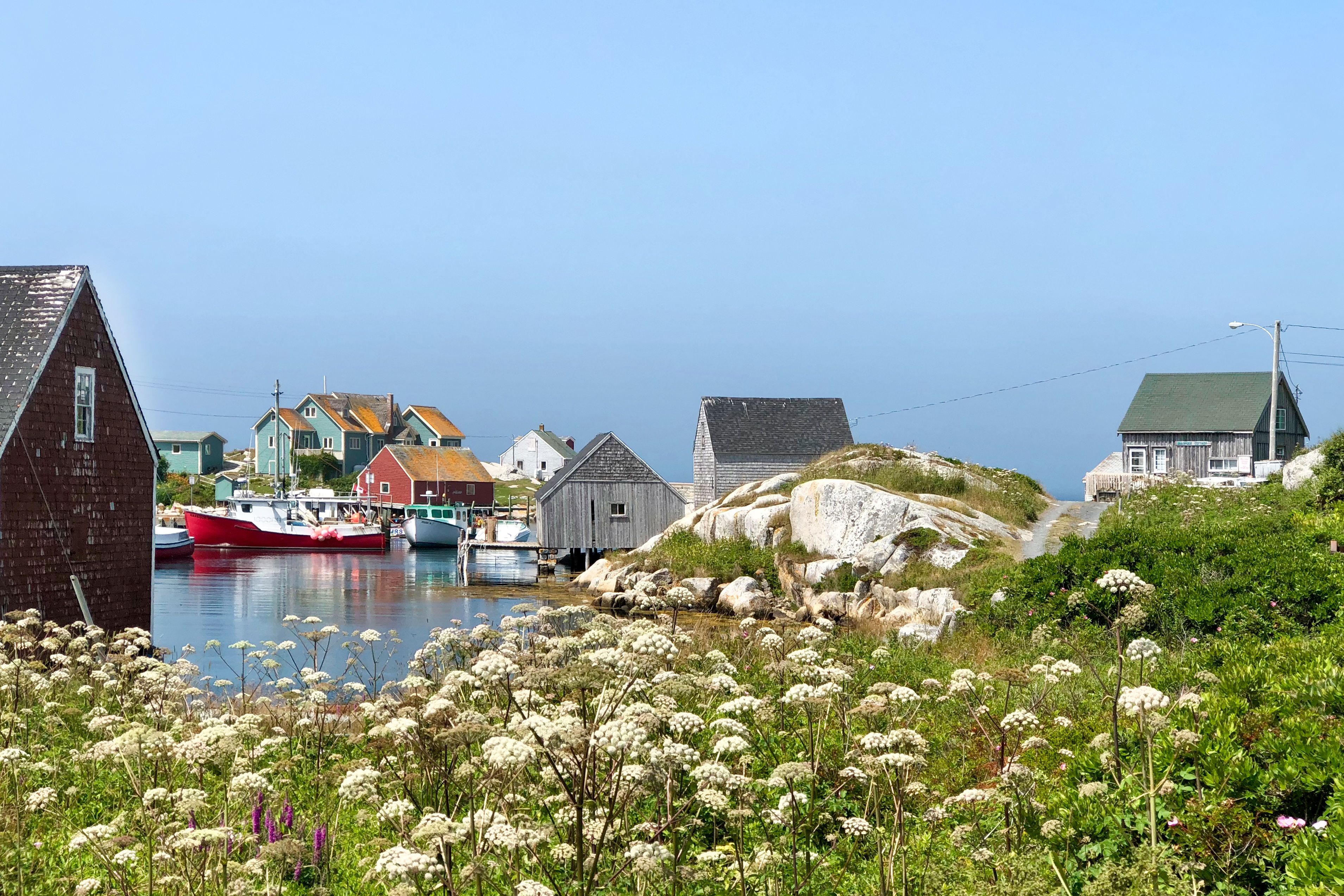 SchÃ¶ne Aussicht auf einen Leuchtturm in Peggy's Cove