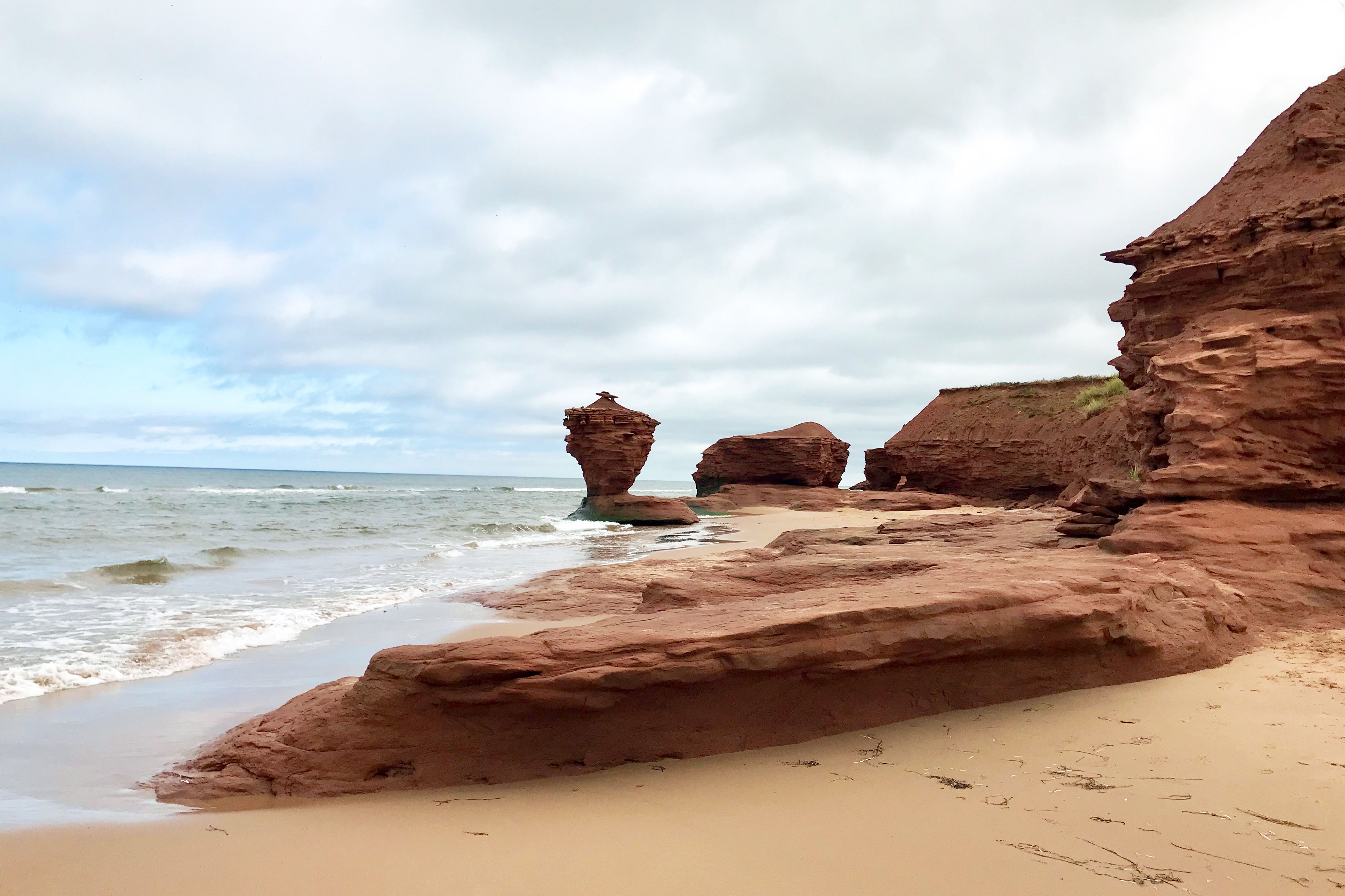 Felsformationen am Thunder Cove Beach auf Prince Edward Island