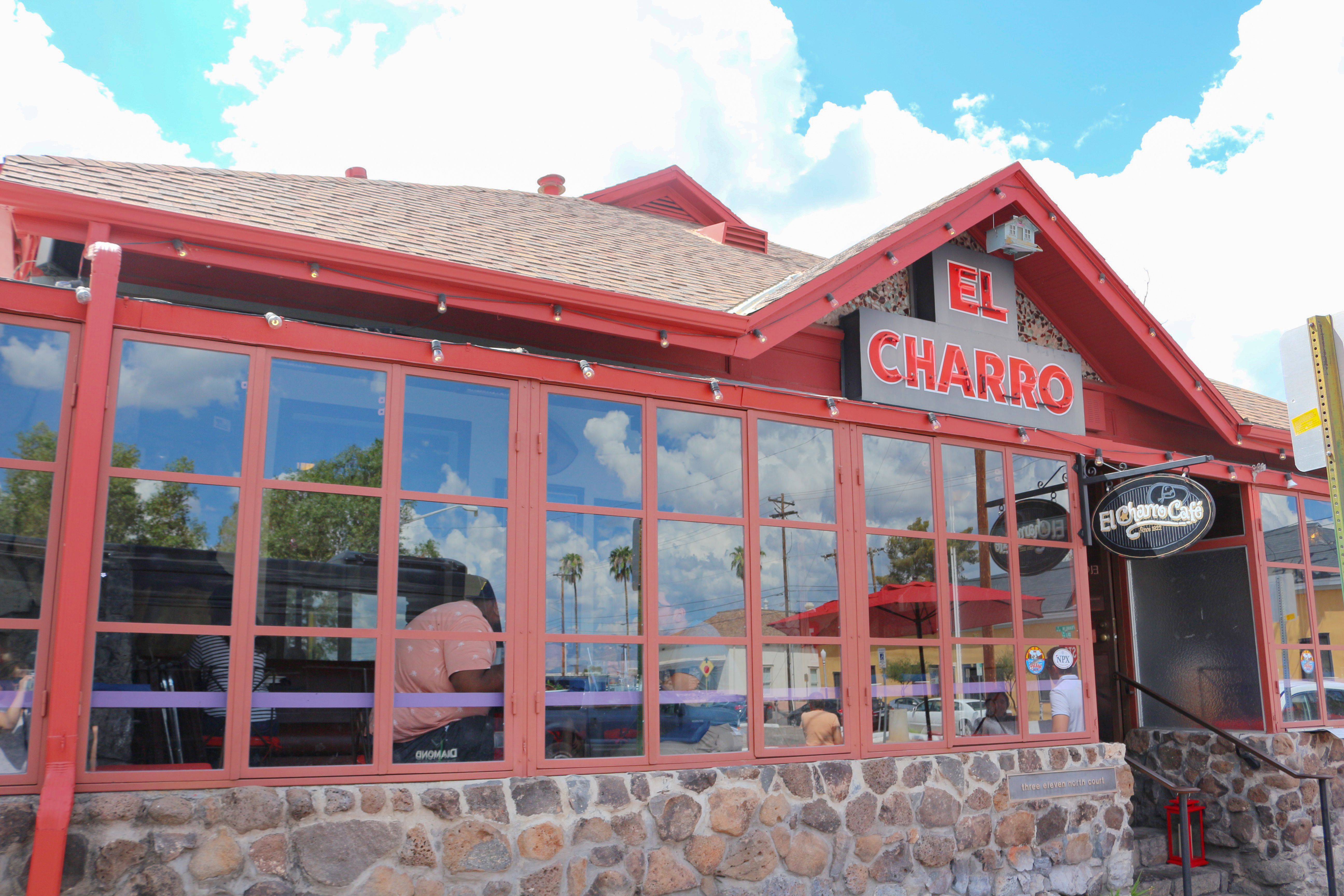 AuÃŸenaufnahme vom El Charro Cafe in Tucson