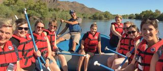 allgemein/storytelling/18-womo-fam-arizona/river-rafting-experience-mesa.cr1518x664-0x327