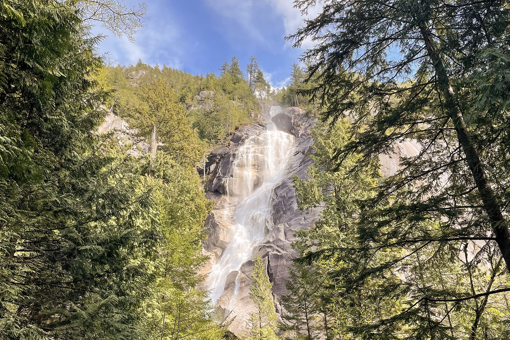 Schöner Shannon Falls Provicial Park in Kanada