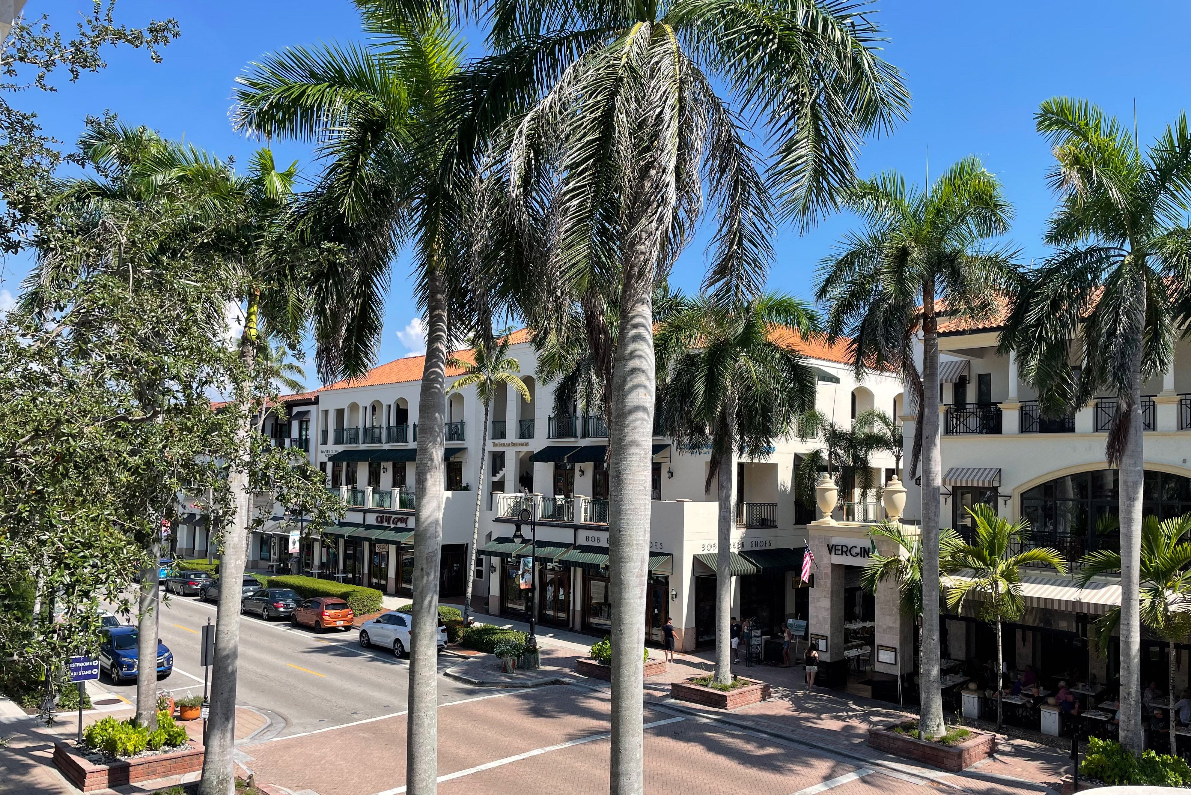 Blick auf die Fifth Avenue in Naples