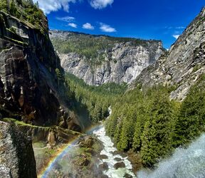 Ein Regenbogen im Yosemite