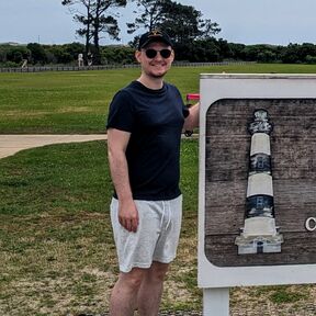 Marcel vor dem Bodie Island Lighthouse