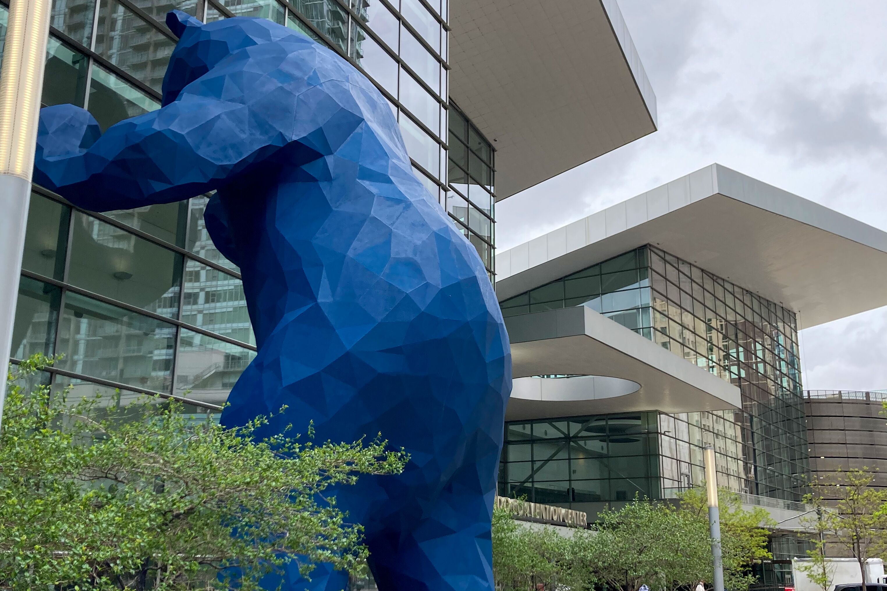 Der Big Blue Bear in Denver