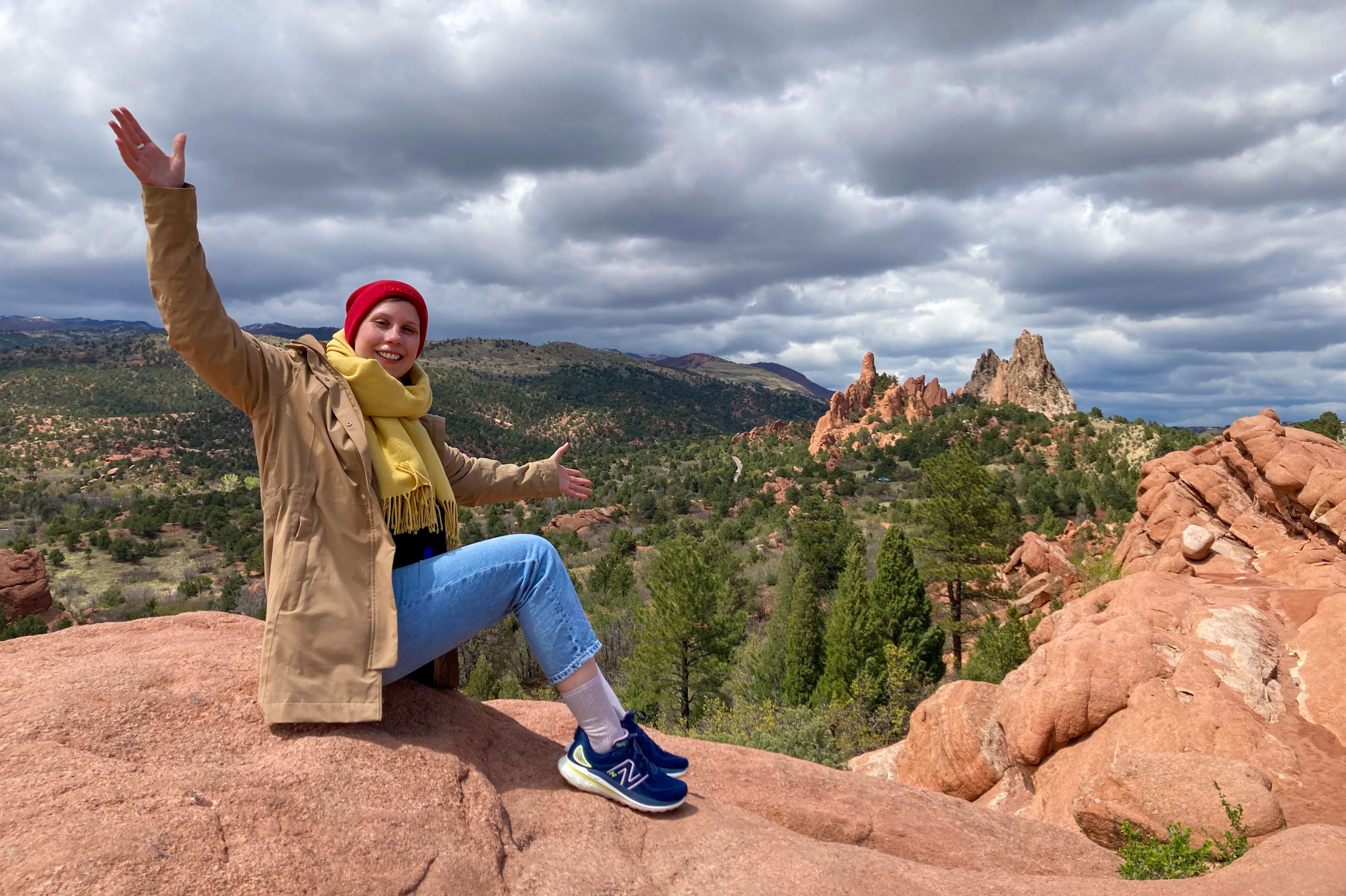 Tabea auf einem Fels im Garden of the Gods
