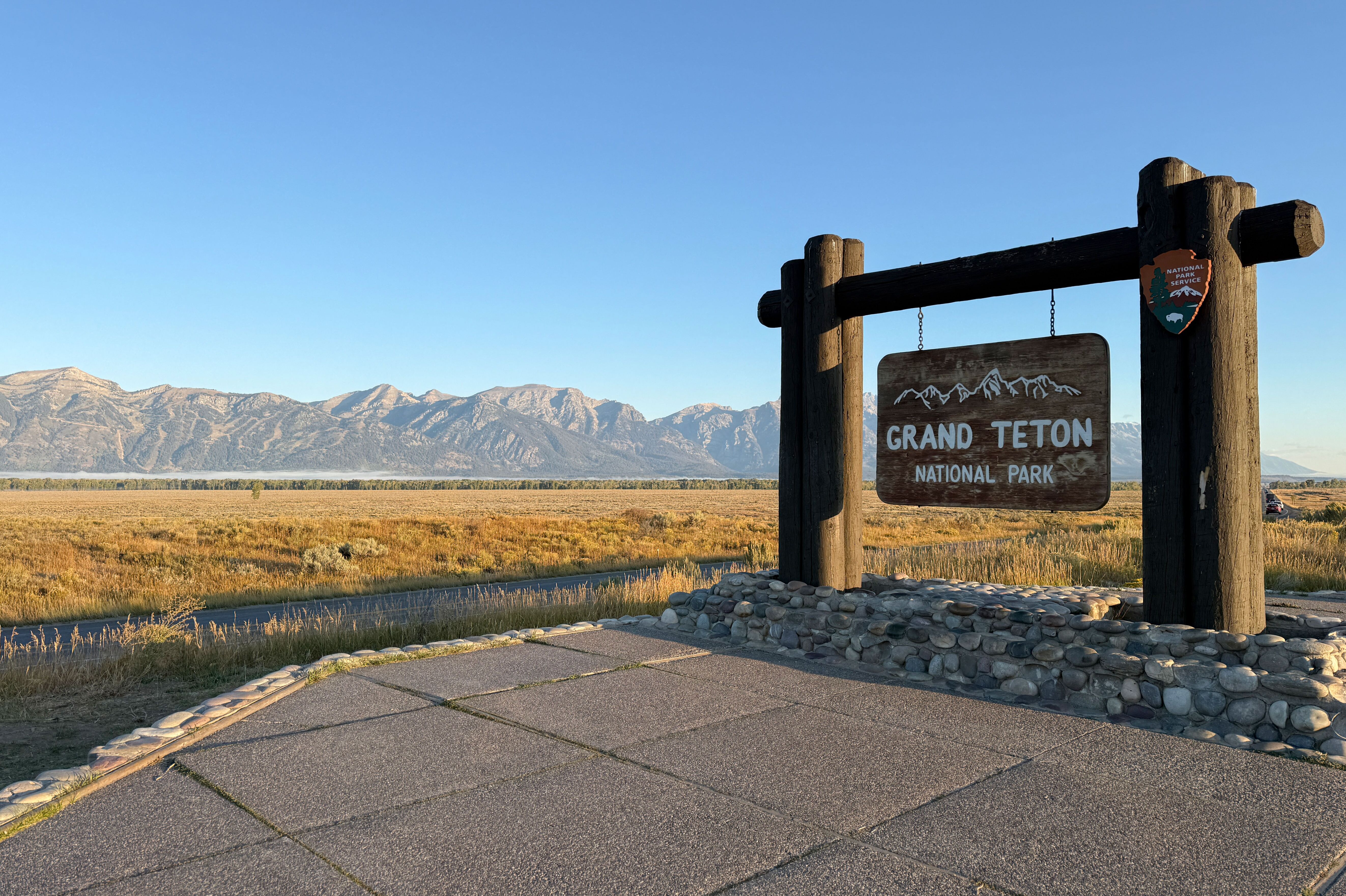 Eingangsschild des Grand Teton National Park in Yellowstone