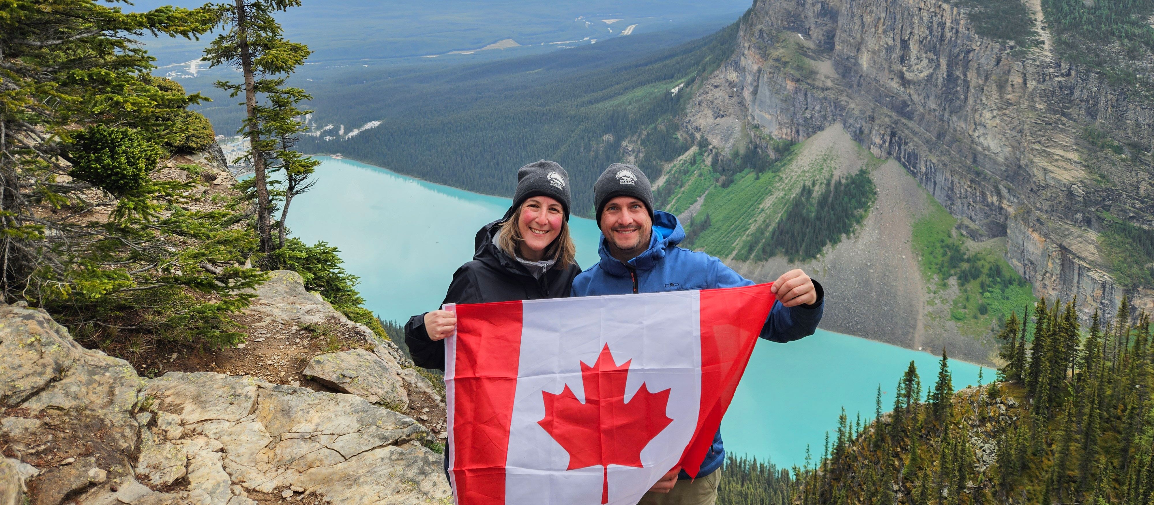 Cindy und Tobias auf dem Big Beehive in Alberta