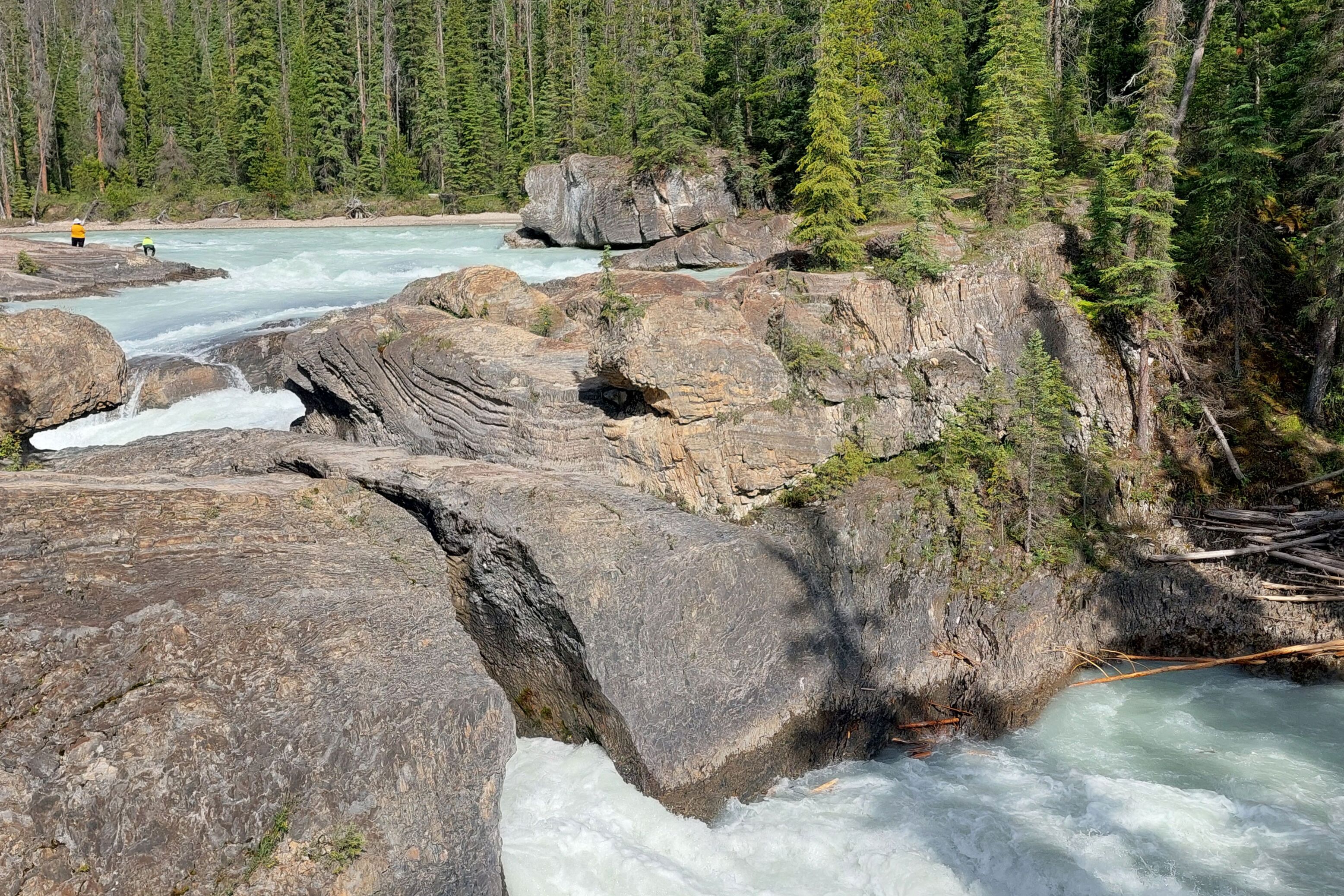 Natural Bridge im Yoho Nationalpark in British Columbia