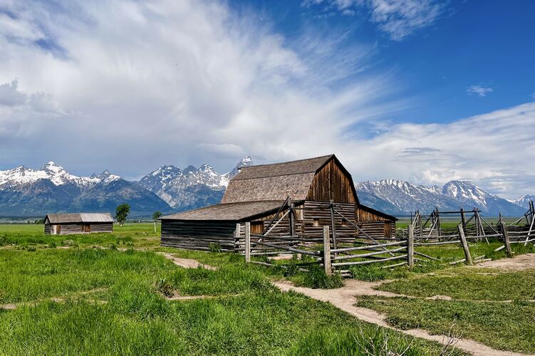 Historische Hütte des Mormon Row Historic District im Tal Jackson Hole