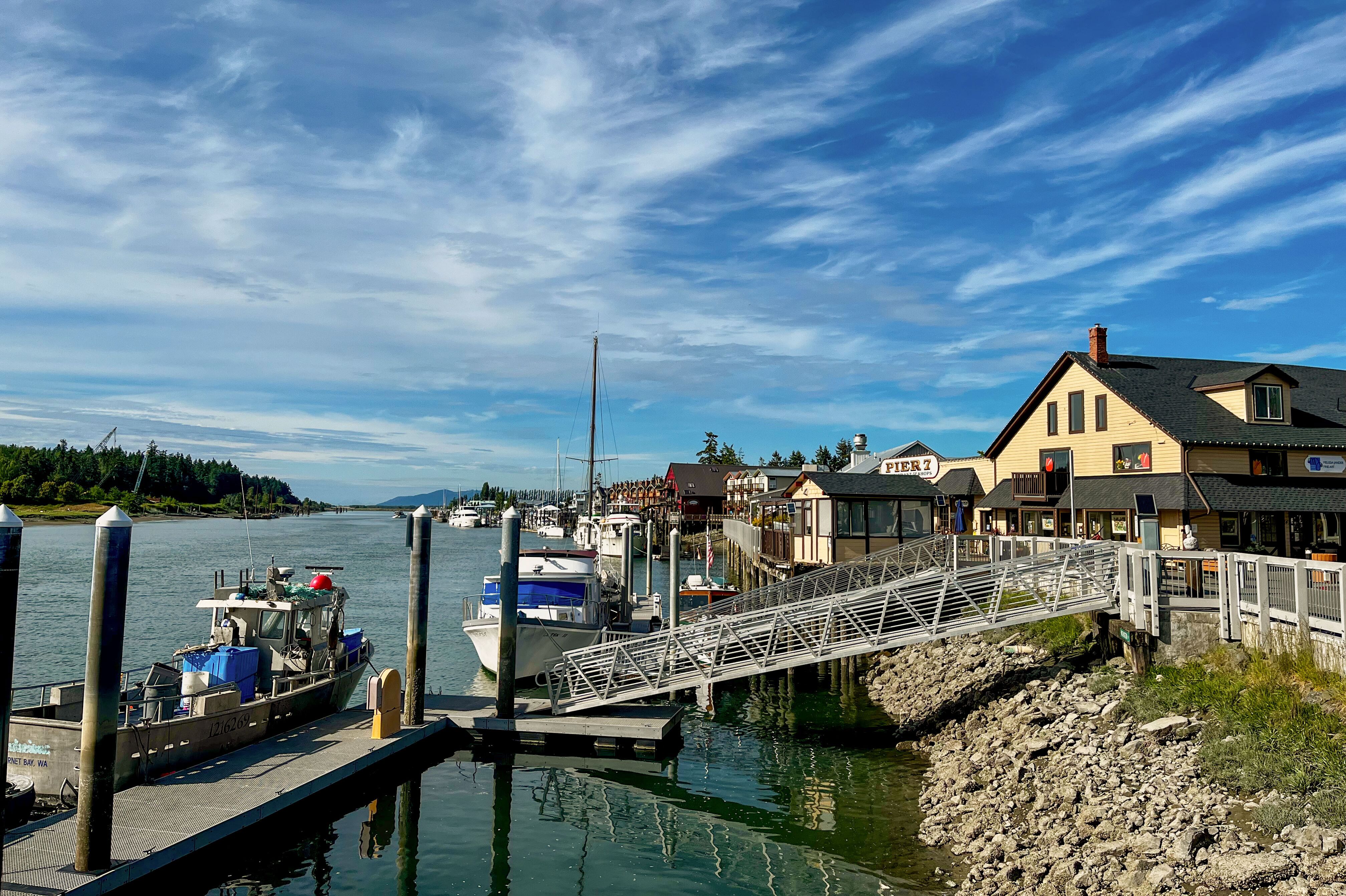 Bootsanleger am Swinomish Channel in La Conner