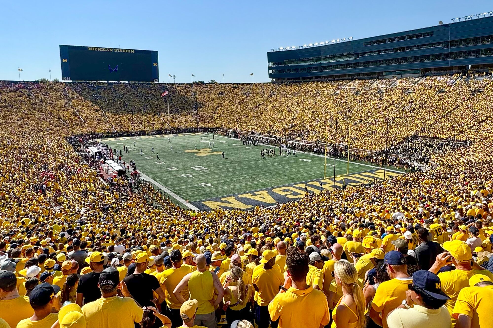 Football im Michigan Stadium