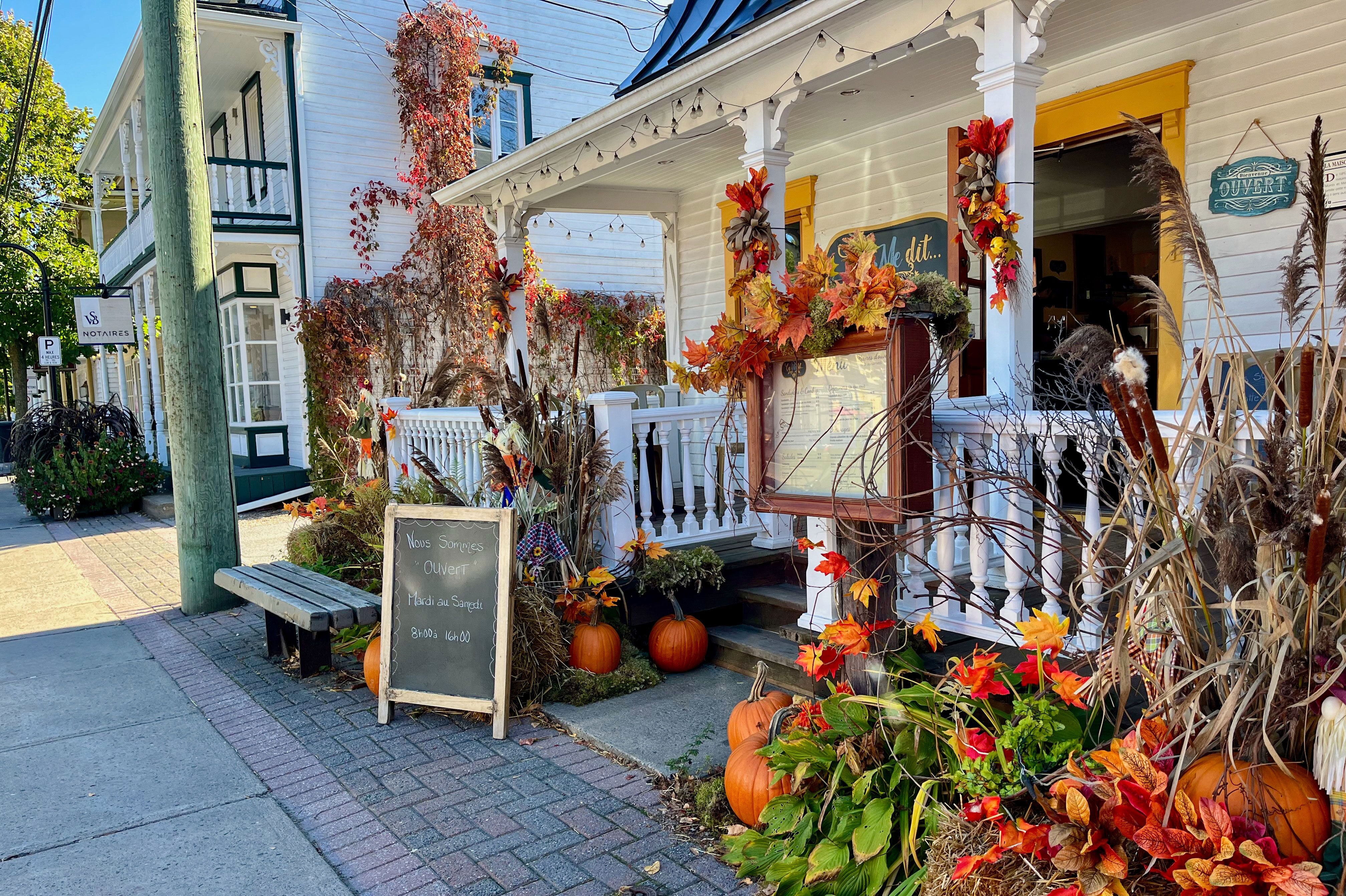 Häuser des Stadtviertels St. Jovite in Mont-Tremblant Häuser des Stadtviertels St. Jovite in Mont-Tremblant