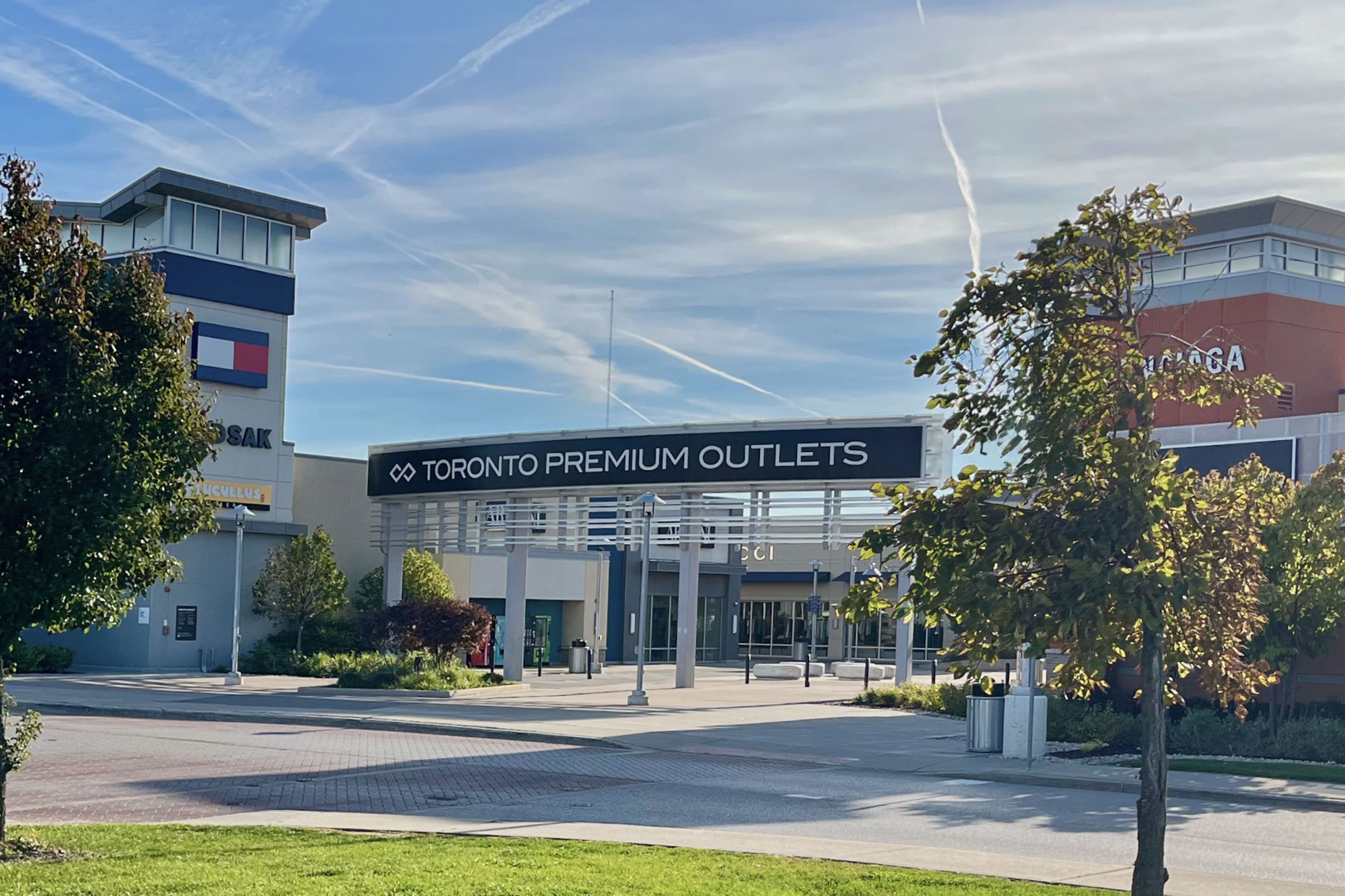 Shoppingerlebnis im Premium Outlet in Toronto Shoppingerlebnis im Premium Outlet in Toronto