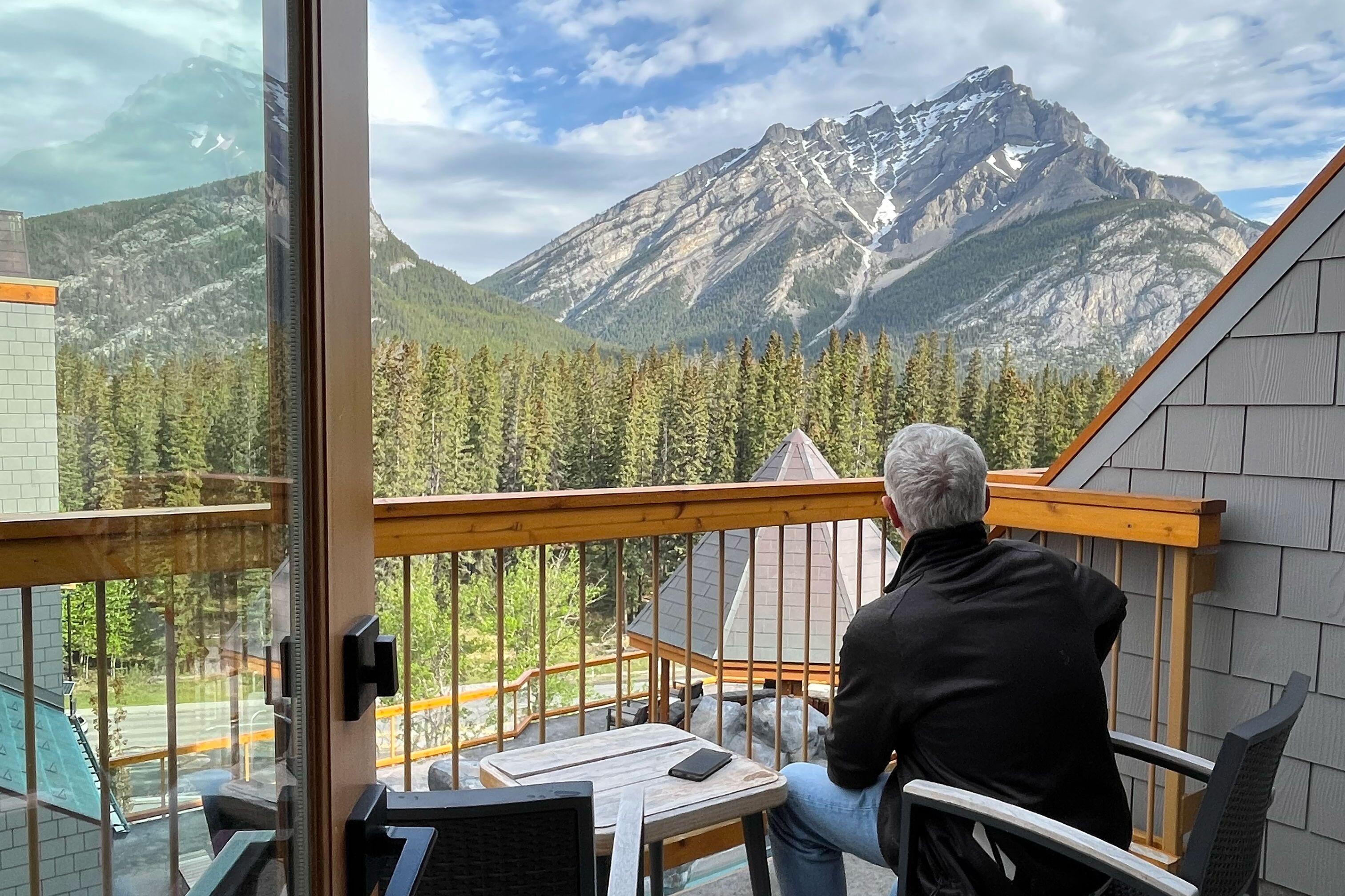 Aussicht aus dem Hotelzimmer im Canoe & Suites in Banff in Alberta Aussicht aus dem Hotelzimmer im Canoe & Suites in Banff in Alberta