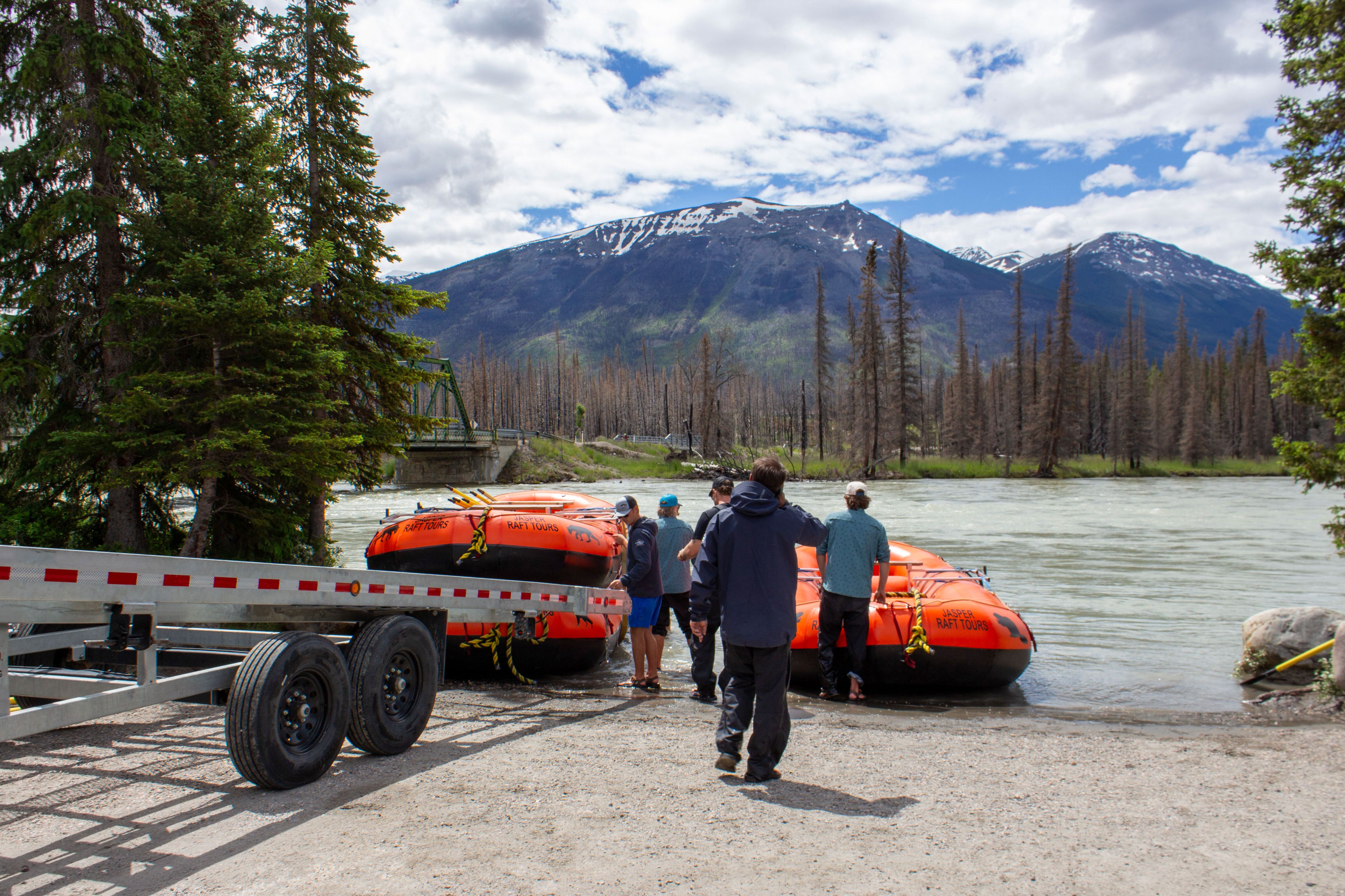 Floating Tour auf Schlauchbooten in Jasper unternehmen