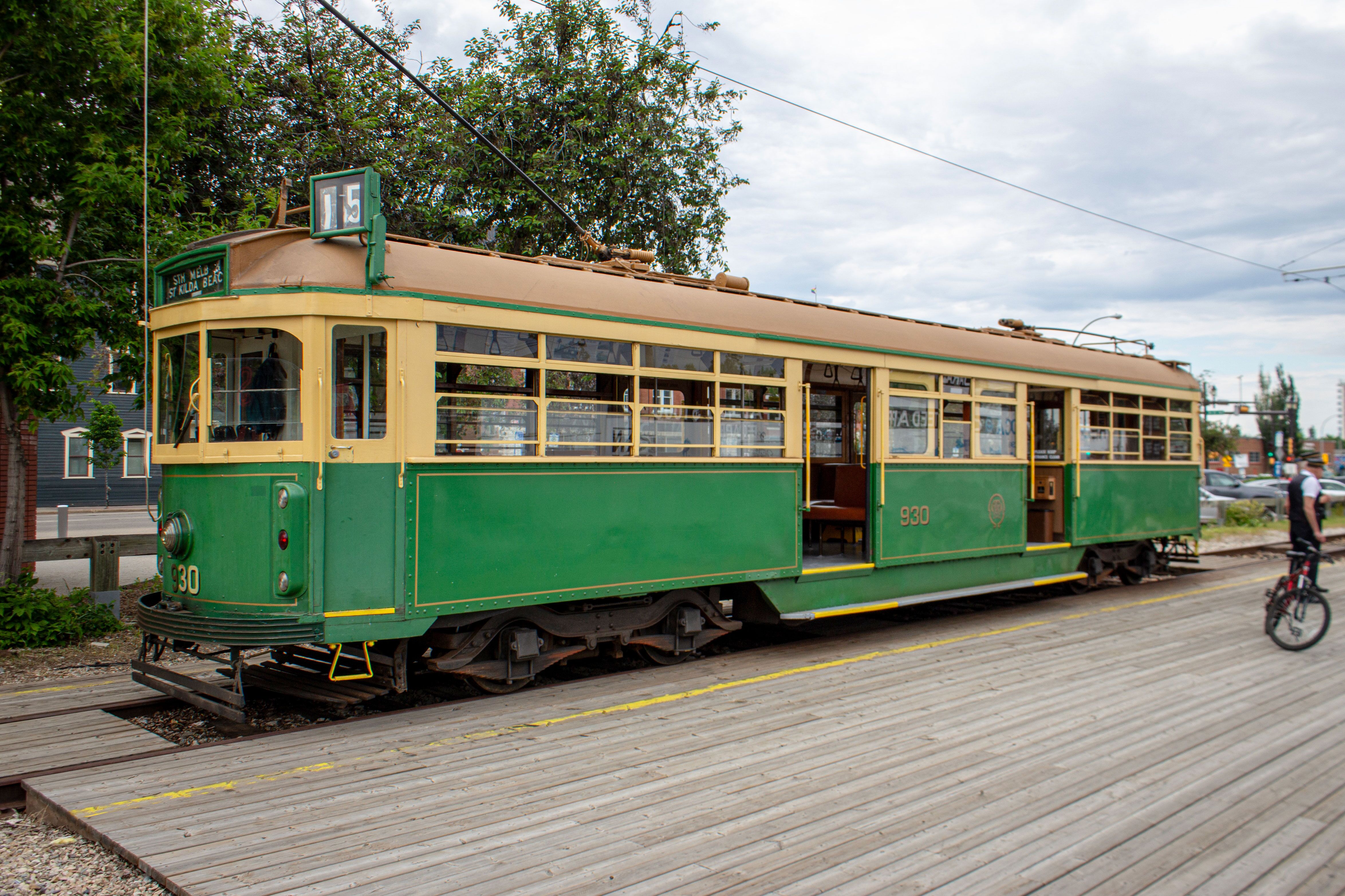 Alte Lokomotive High Level Bridge Streetcar in Edmonton