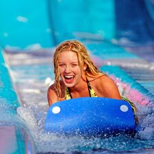 ausflug/florida/orlando/seaworld-orlando/adventure-island-rutsche-frau.cr2846x2848-412x0 ausflug/florida/orlando/seaworld-orlando/adventure-island-rutsche-frau.cr2846x2848-412x0