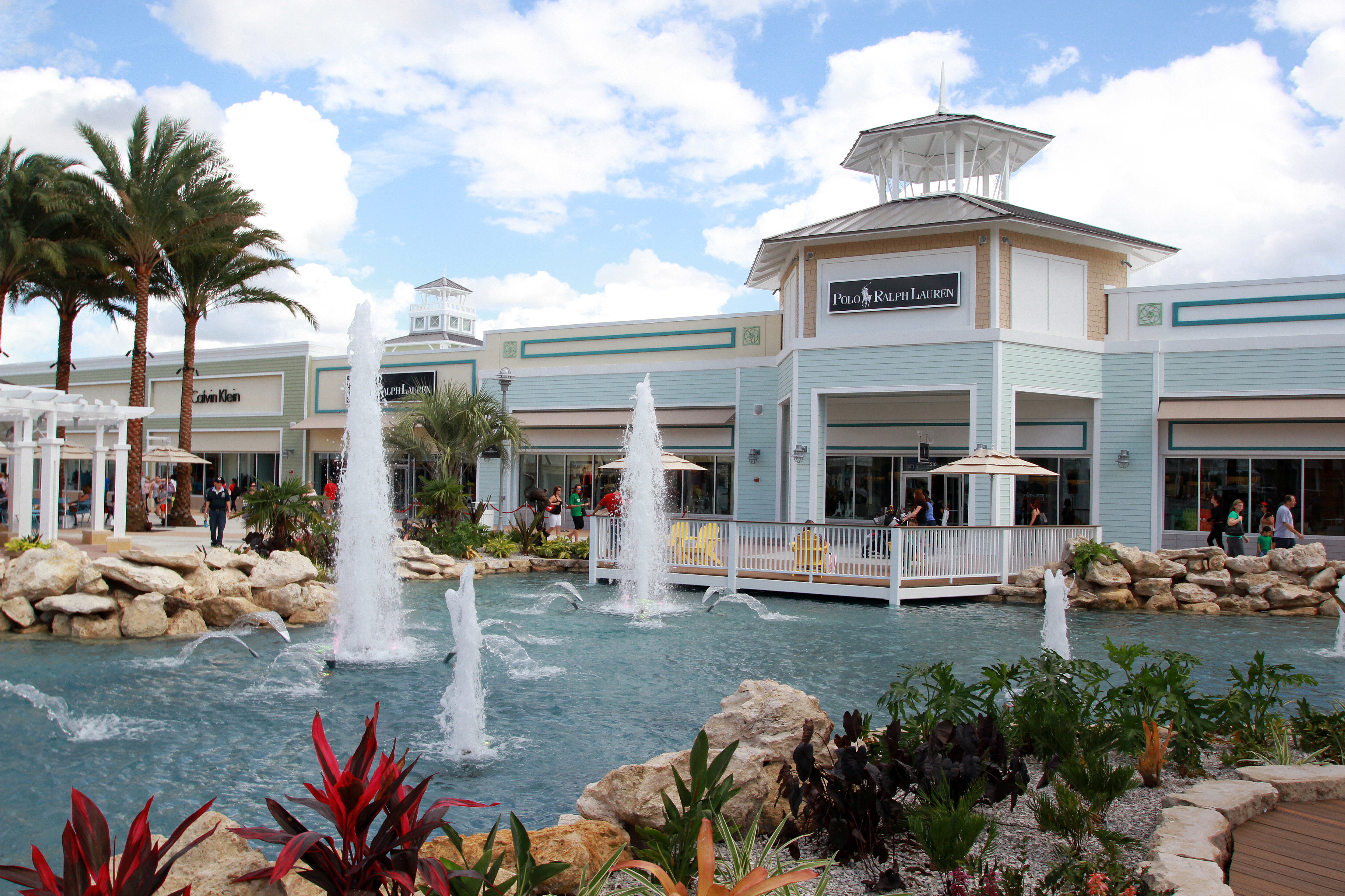 Tampa Premium Outlets in Florida