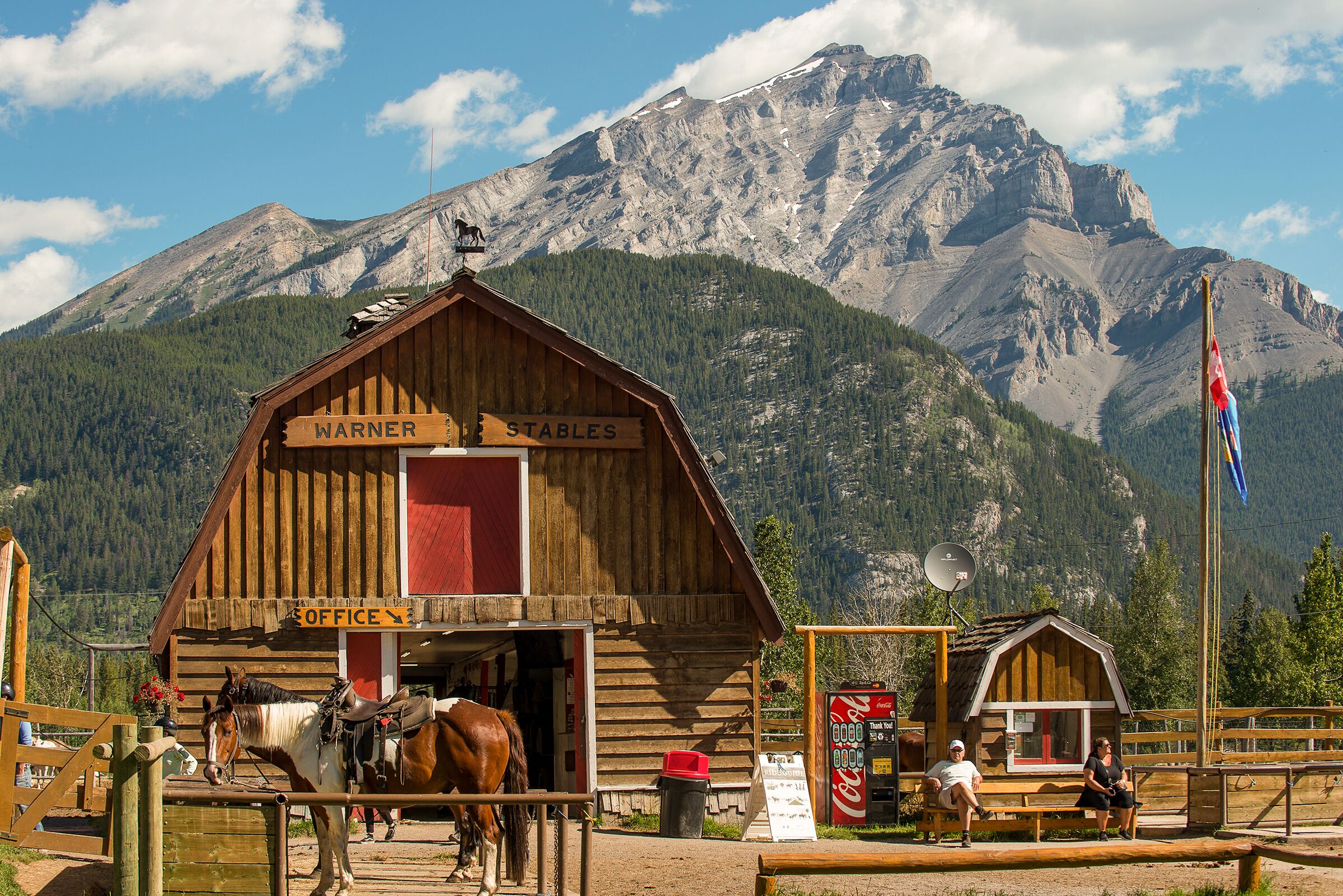 Warner Stables Banff Trailriders