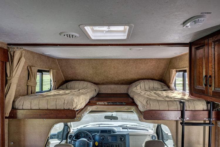 Additional Beds High des CanaDream MH-A Wohnmobil