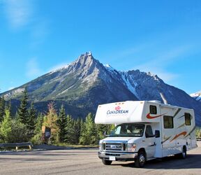 Das CanaDream MH-A Wohnmobil in Nakiska Kananaskis, Alberta