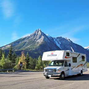 Das CanaDream MH-A Wohnmobil in Nakiska Kananaskis, Alberta