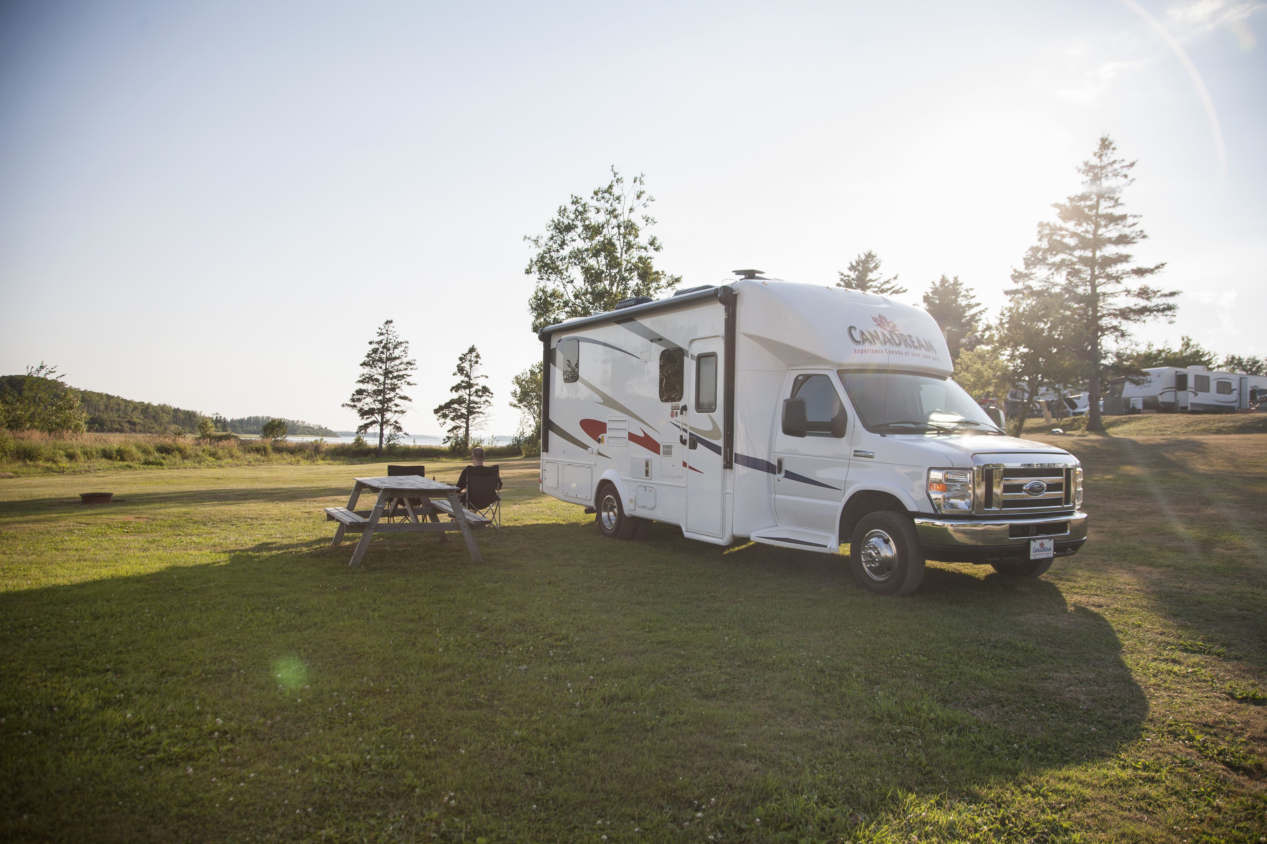 Ein CanaDream SVC Modell auf dem Cranberry Campground in Merigomish